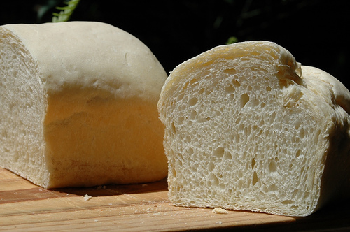 Pane bianco: se lo conosci lo eviti! - CiboECibo